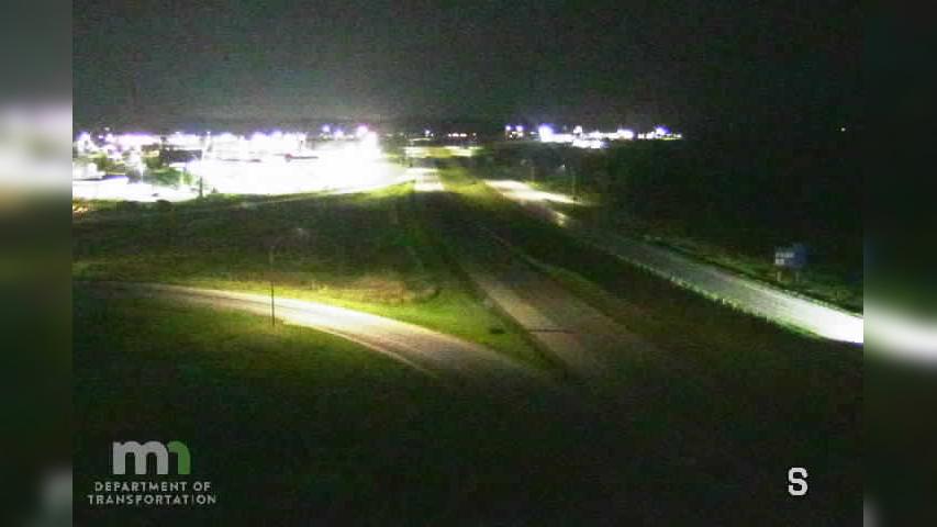 Traffic Cam Rochester: US 63: T.H.63 NB @ 40th St EB (MP)