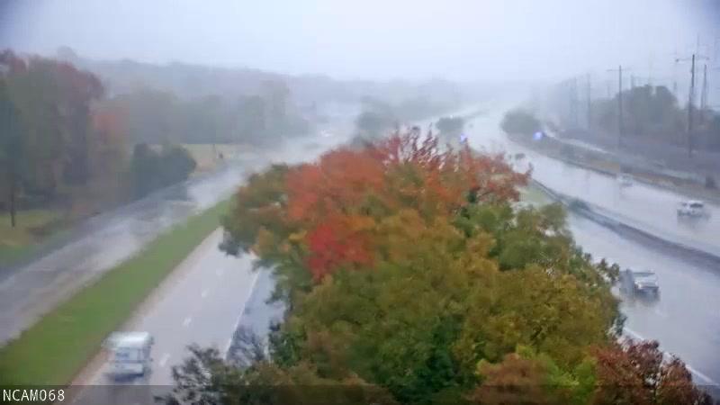 Traffic Cam Woodcrest Court: I 495 @ BELLEVUE RD