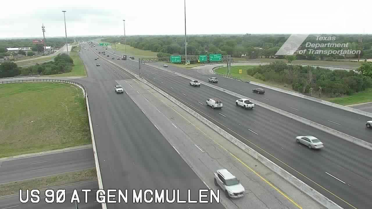 Traffic Cam San Antonio › West: US 90 at Gen McMULLEN