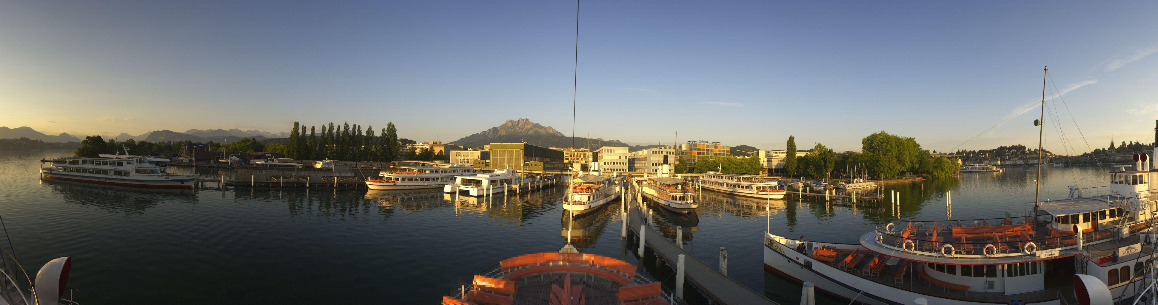 Luzern: Dampfschiff Stadt