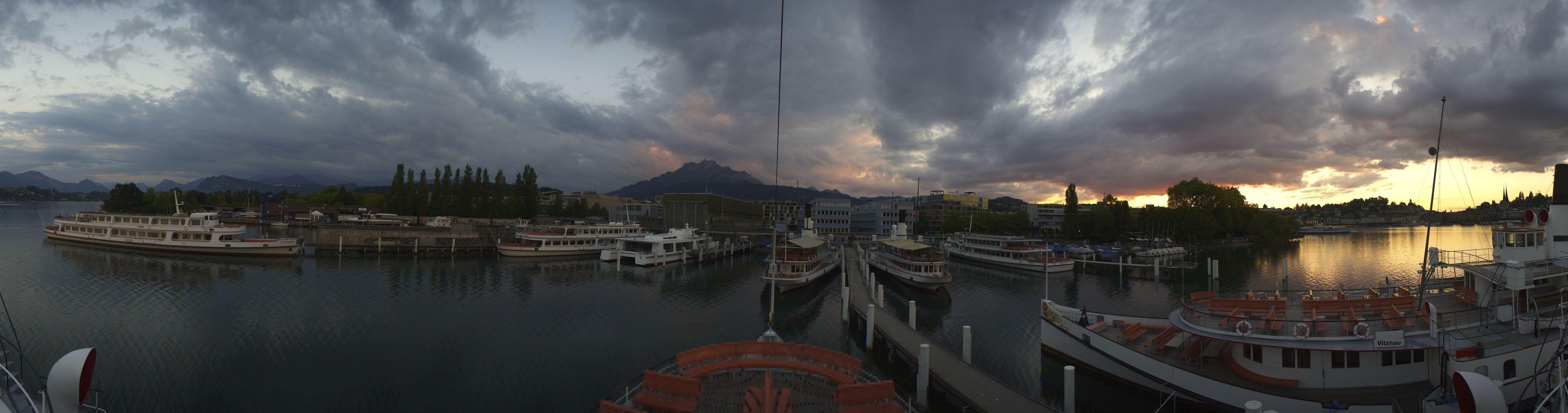 Luzern: Dampfschiff Stadt