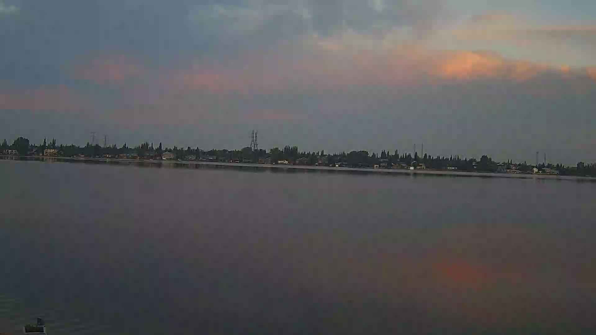 Traffic Cam Chestermere › West