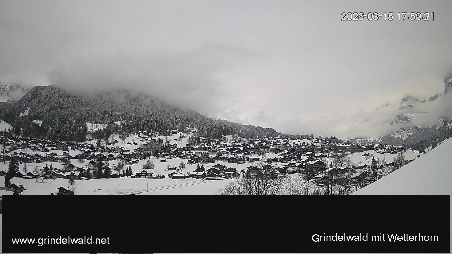 Grindelwald: Grindelwald - Dorf - Wetterhorn