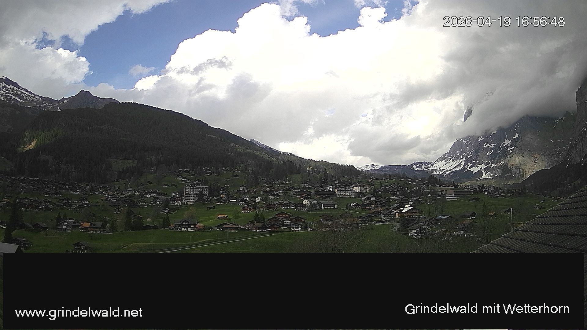 Grindelwald › Nordosten: Grindelwald - Dorf - Wetterhorn