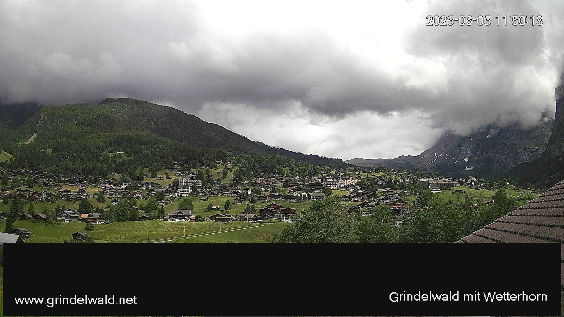 Grindelwald › Nordosten: Grindelwald - Dorf - Wetterhorn