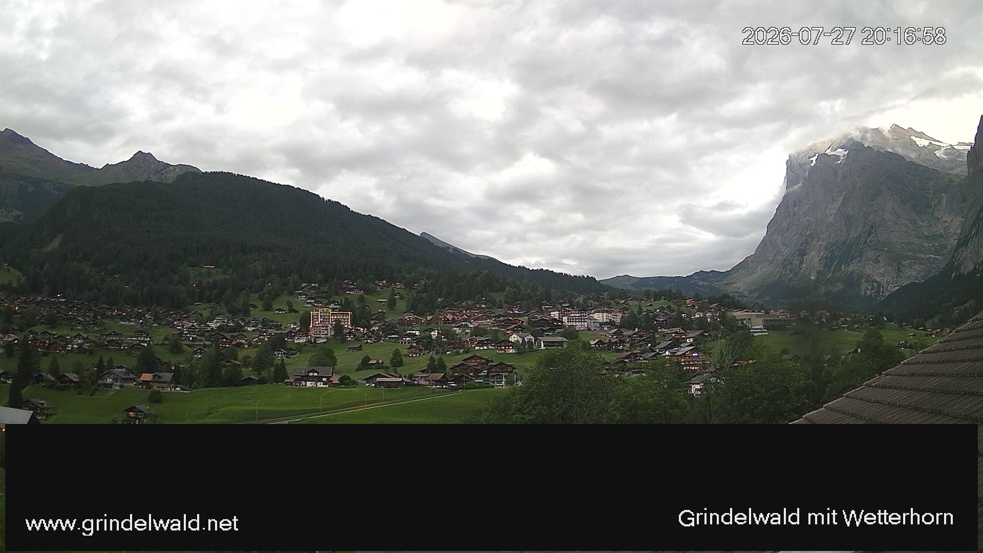 Grindelwald › Nordosten: Grindelwald - Dorf - Wetterhorn