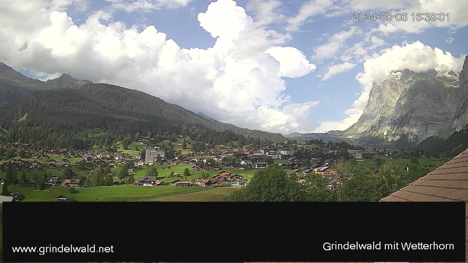 Grindelwald: Grindelwald - Dorf - Wetterhorn