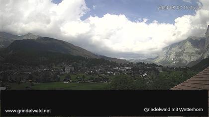 Grindelwald: Grindelwald - Dorf - Wetterhorn