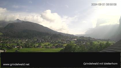 Grindelwald: Grindelwald - Dorf - Wetterhorn