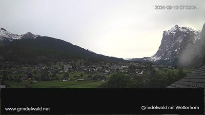 Grindelwald: Grindelwald - Dorf - Wetterhorn