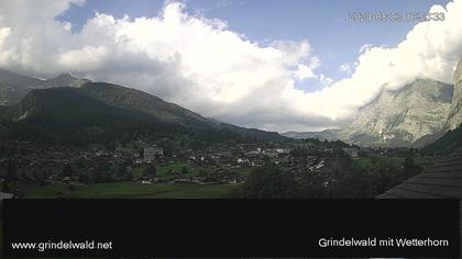 Grindelwald: Grindelwald - Dorf - Wetterhorn