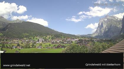 Grindelwald: Grindelwald - Dorf - Wetterhorn