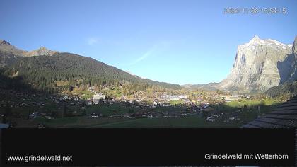 Grindelwald: Grindelwald - Dorf - Wetterhorn