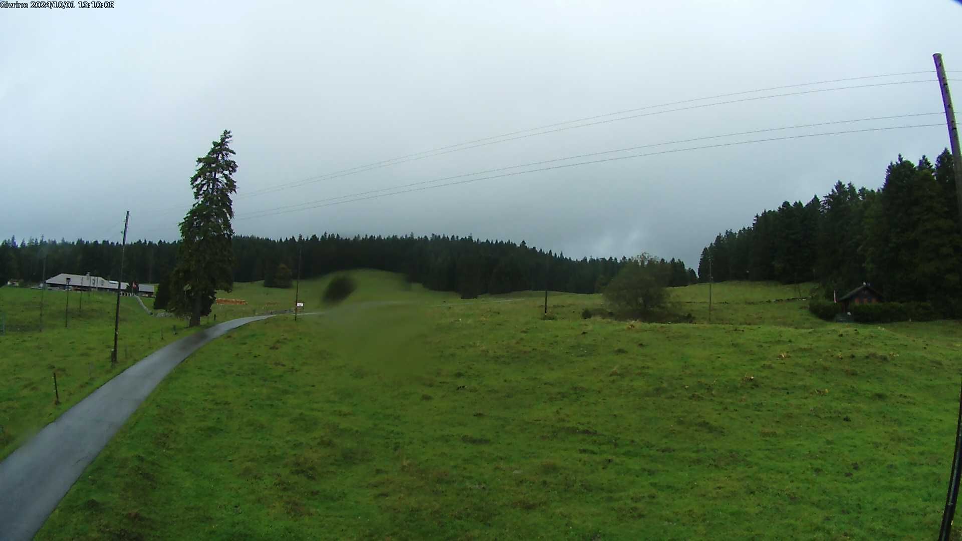 Saint-Cergue: La Trélasse - Col de la Givrine - Jura vaudois Natural Regional Park