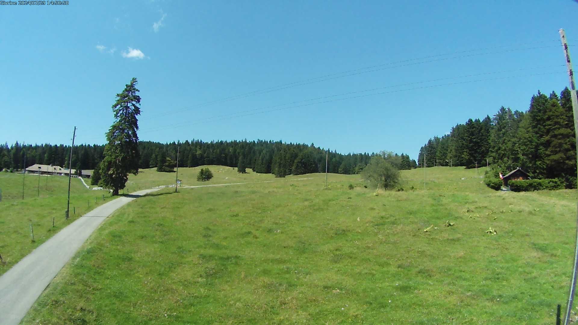 Saint-Cergue: La Trélasse - Col de la Givrine - Jura vaudois Natural Regional Park