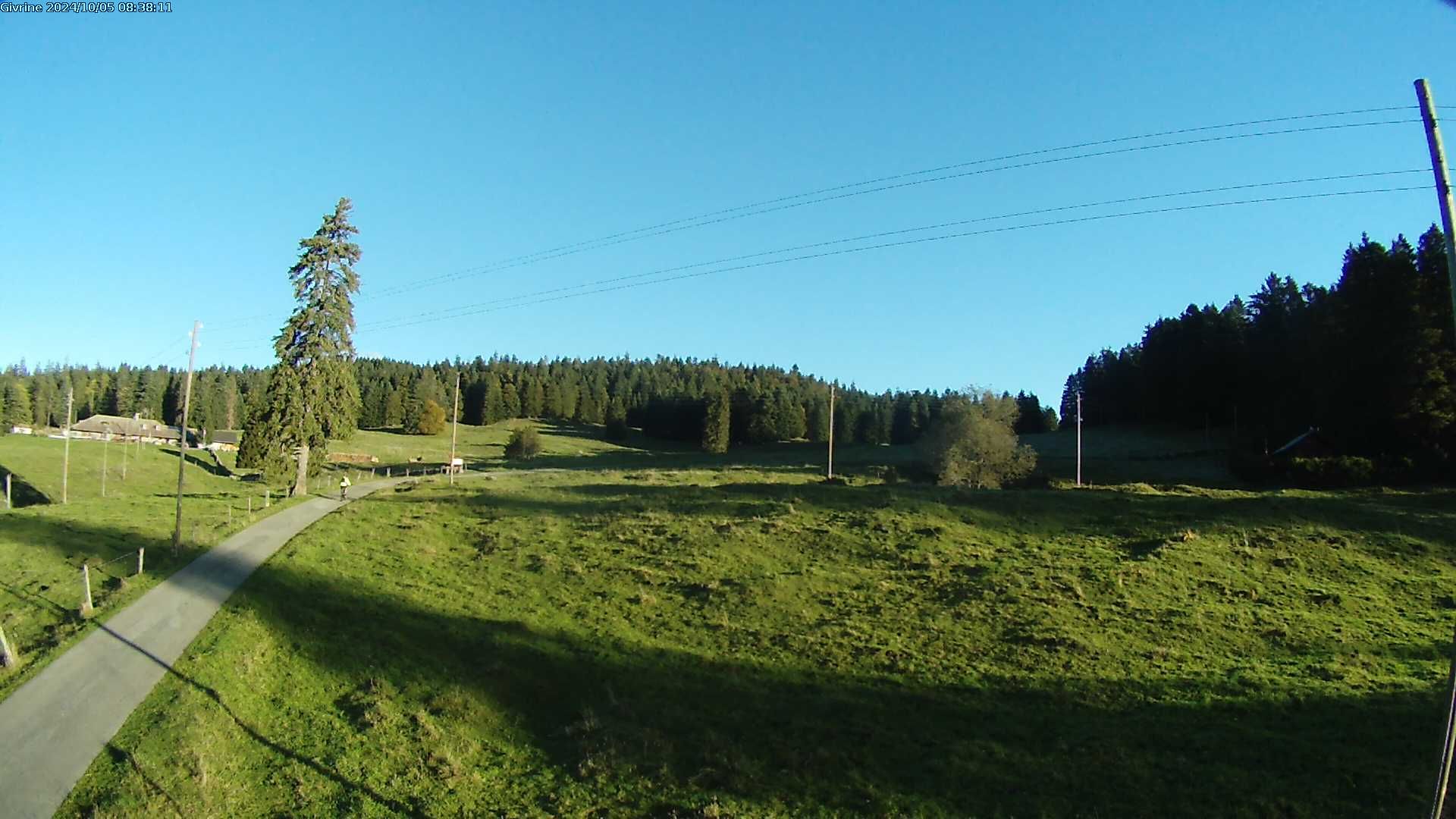 Saint-Cergue: La Trélasse - Col de la Givrine - Jura vaudois Natural Regional Park