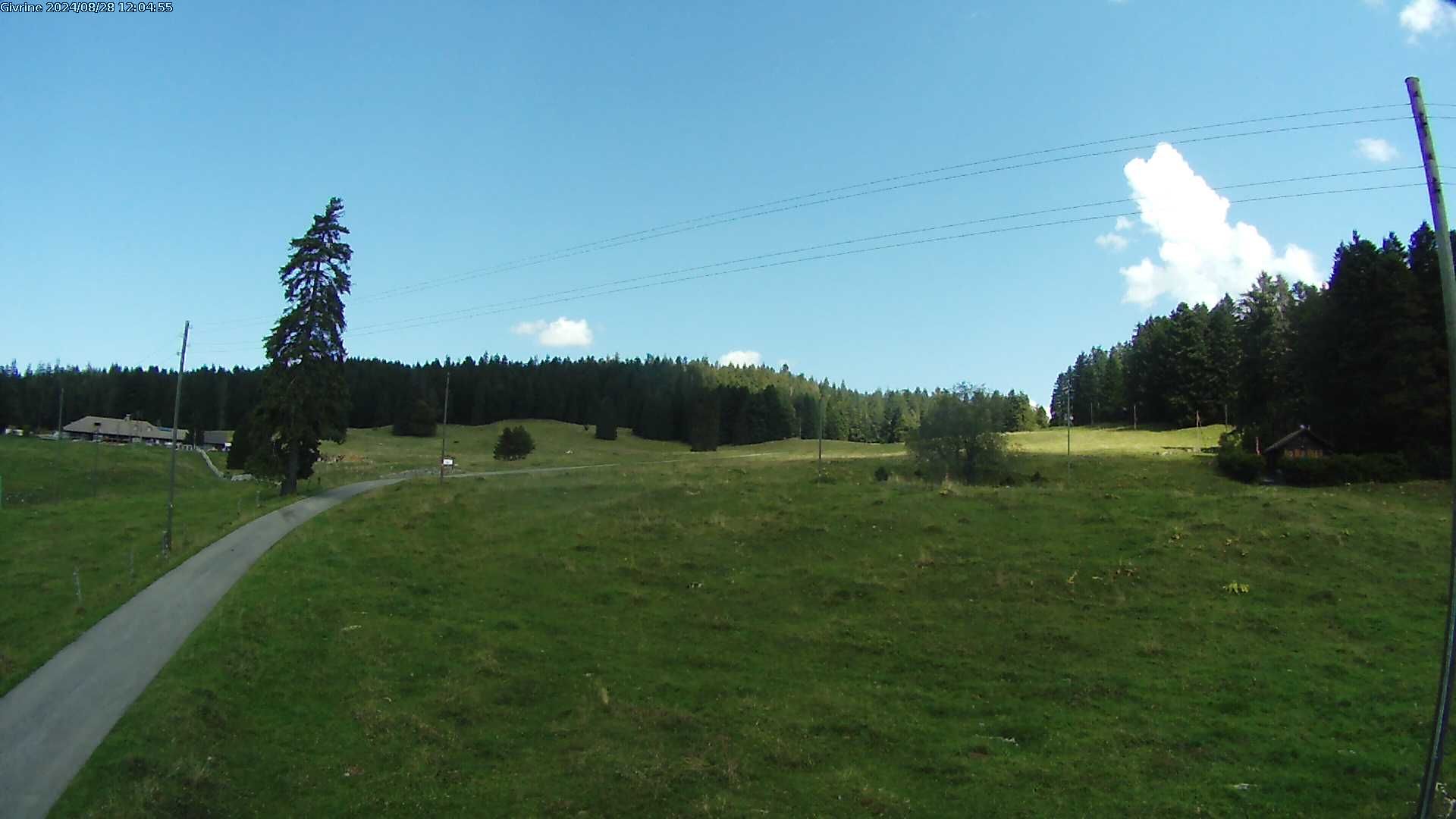 Saint-Cergue: La Trélasse - Col de la Givrine - Jura vaudois Natural Regional Park