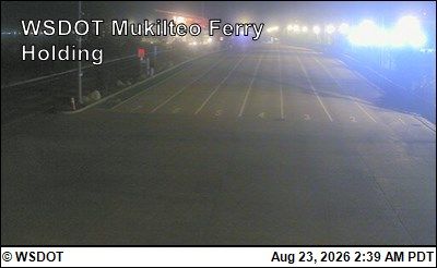 Traffic Cam Mukilteo › West: WSF - Holding