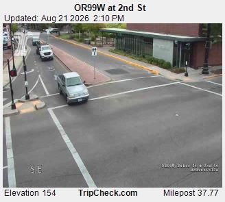 Traffic Cam McMinnville: ORE99W at 2nd St