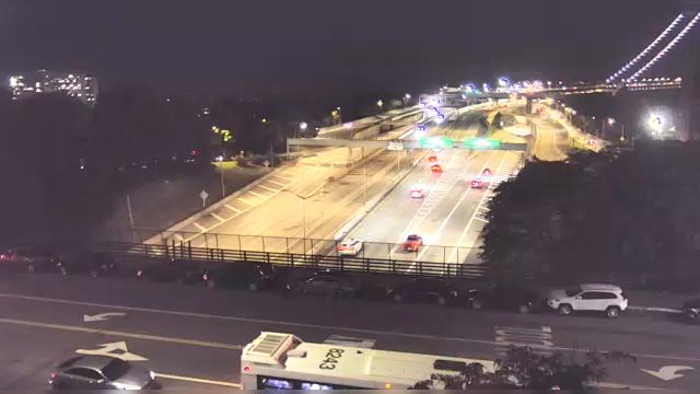 Traffic Cam New York › West: I-278 at 92nd Street