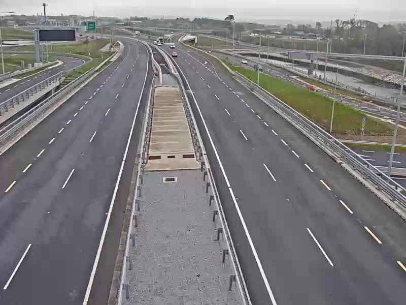 Traffic Cam Cobh Municipal District: Dunkettle - Munster