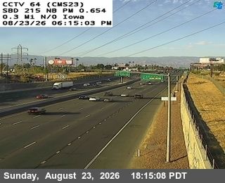 Traffic Cam Grand Terrace › North: I-215 : (64) .3mi North of Iowa