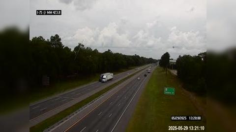 Traffic Cam Bass: I-75 @ MM 423.8