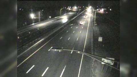 Traffic Cam East Hartford: CAM 115 - RT 2 EB W/O Exit 5 - Pitkin St