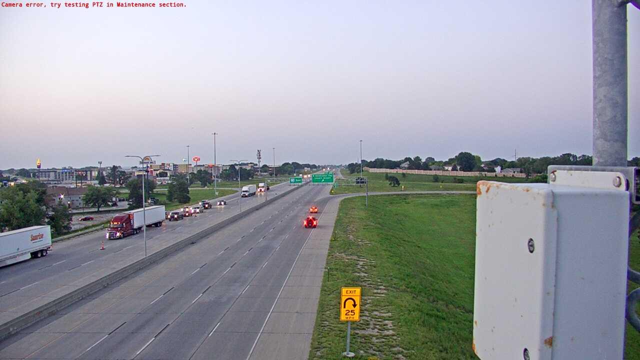 Traffic Cam West Lincoln: I-80: Lincoln Airport Exit: Interstate View