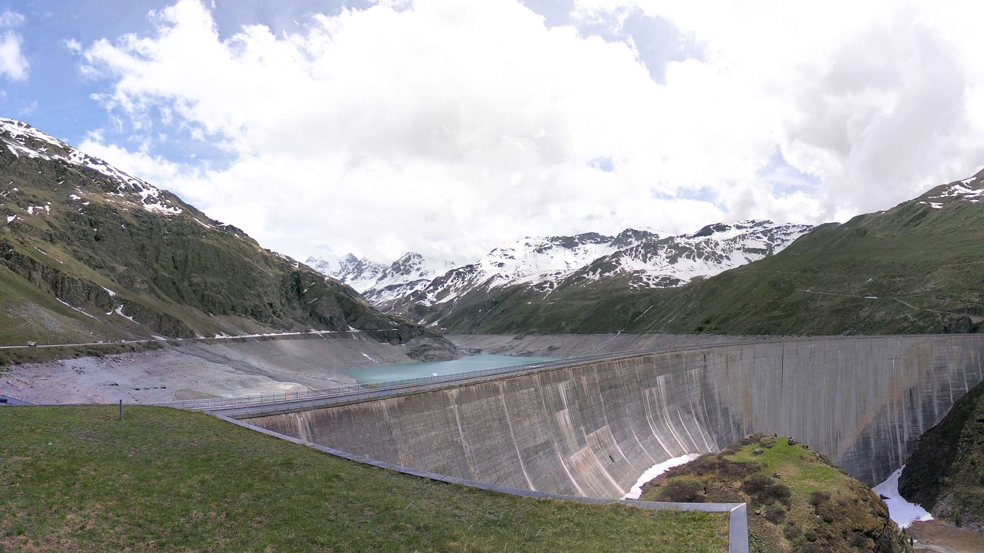 Traffic Cam Anniviers: Barrage de Moiry