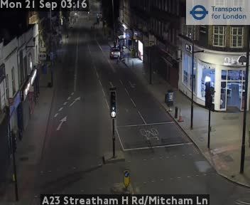 Traffic Cam Croydon: A23 Streatham H Rd/Mitcham Ln