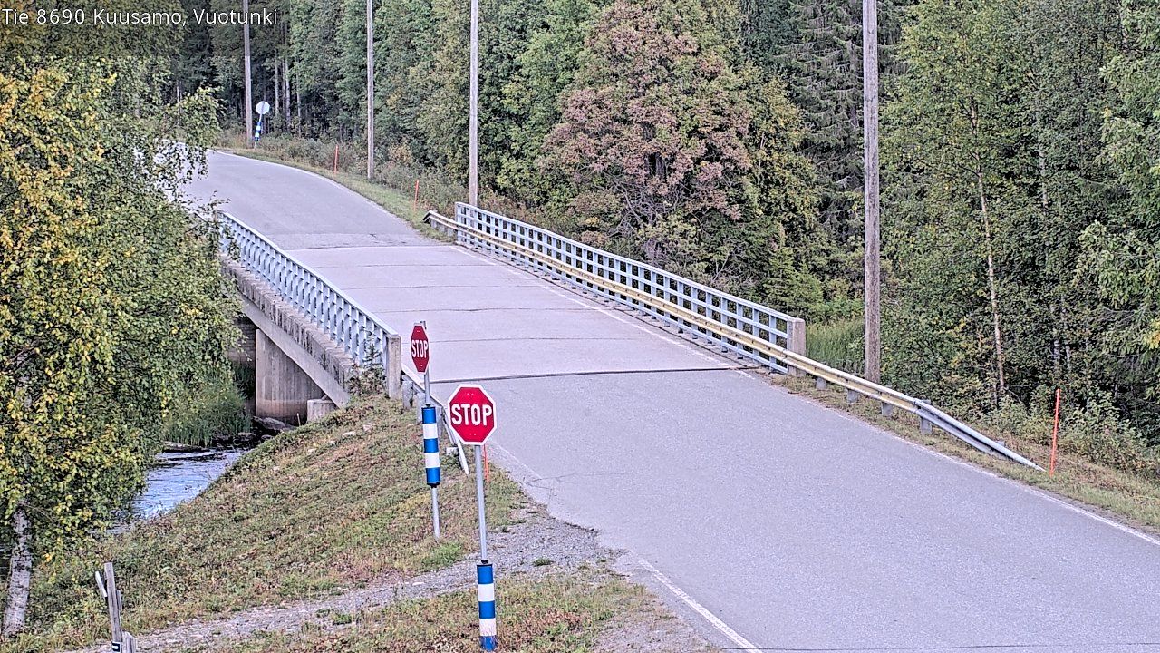 Traffic Cam Kuusamo: Tie 8690 - Vuotunki - Silta