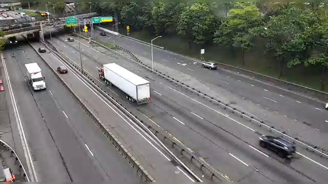 Traffic Cam New York › West: I-278 at Ft. Hamilton Pkwy