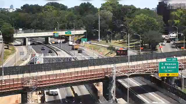 Traffic Cam New York › West: I-278 at Ft. Hamilton Pkwy