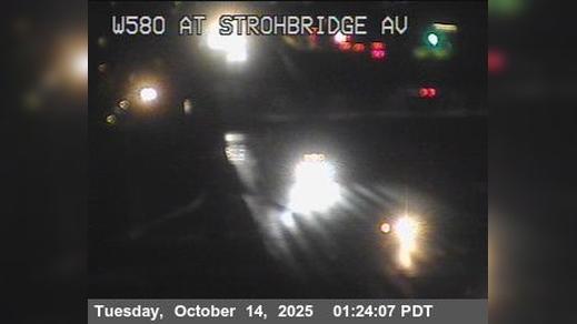 Traffic Cam Castro Valley › West: TVA17 -- I-580 : Strobridge Avenue