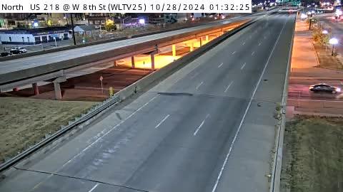 Traffic Cam Waterloo: WL - US 218 @ W 8th St (25)