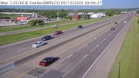 Traffic Cam Marquisville: DM - I-35/80 @ 2nd Ave (23)