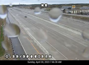 Traffic Cam Janesville: I-39/90 at WIS