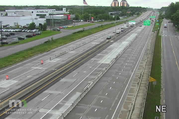 Traffic Cam Wayzata: US 12: U.S.12 EB @ Co Rd
