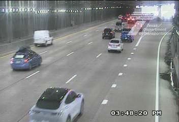 Traffic Cam Klyde Warren Park-Arts District PID › East: Spur 366 @ Pearl WB