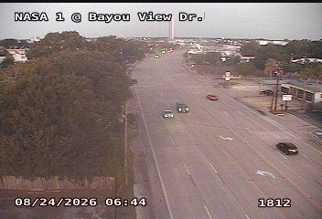 Traffic Cam El Lago › East: NASA 1 @ Bayou View Dr