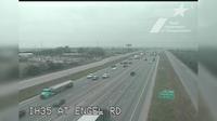 New Braunfels › South: IH 35 at Engle (MM 182) - Day time