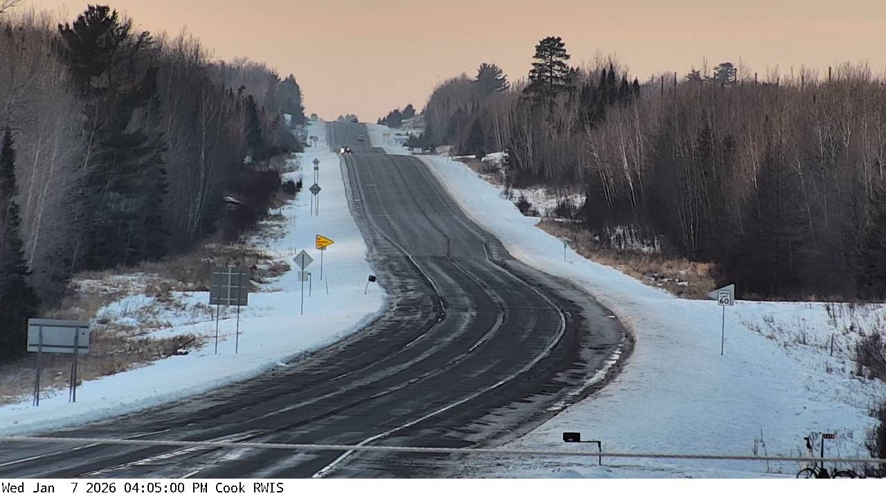 Traffic Cam Cook: US 53: T.H.53 - MP 97.5): T.H.53 - MP 97.5) View