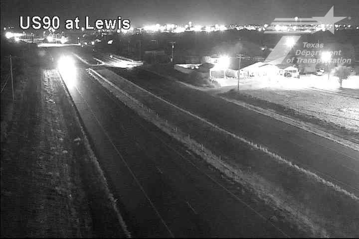 Traffic Cam Del Rio › East: US 90 @ Lewis Dr