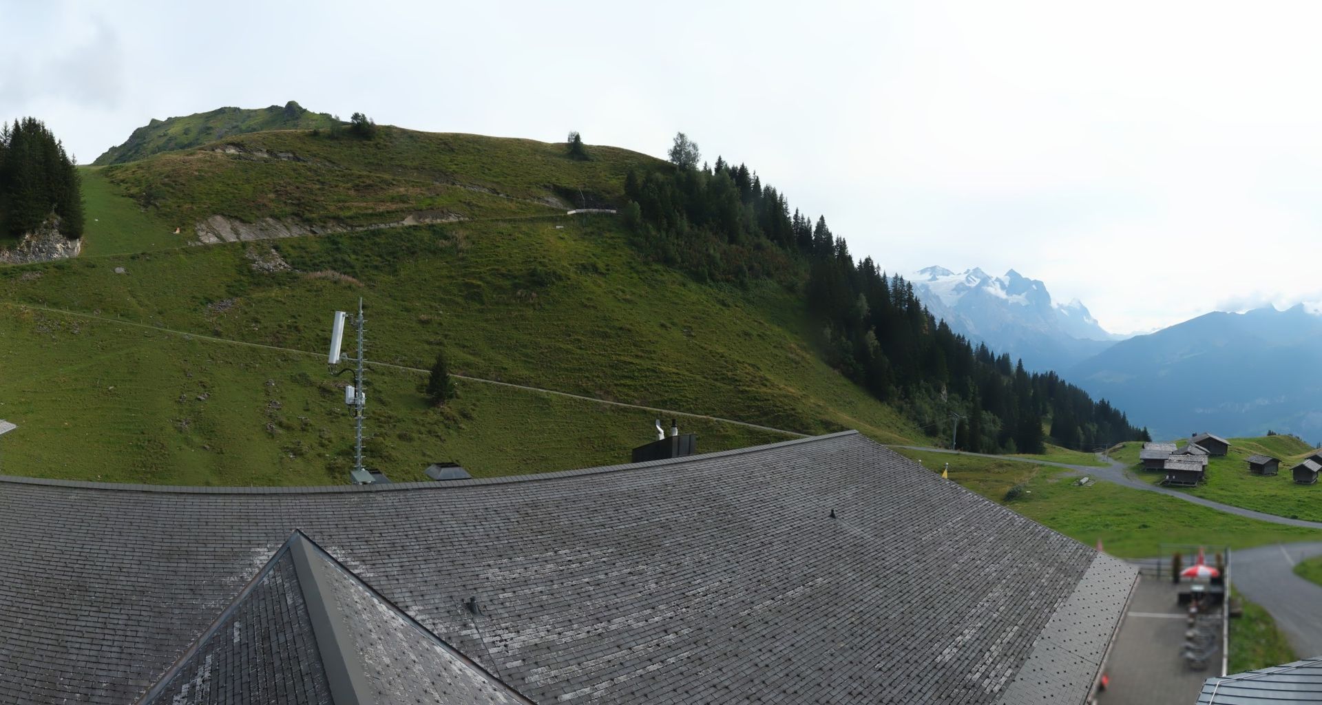 Traffic Cam Hasliberg: Meiringen - Maegisalp