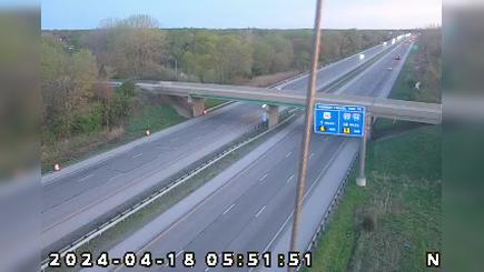 Traffic Cam Leroy: I-65: 1-065-245-6-2 137TH AVE