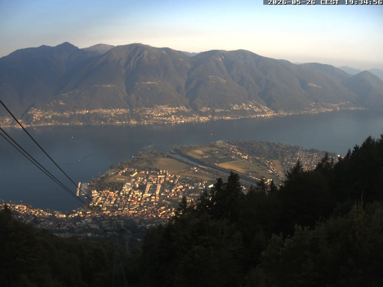 Locarno › Süden: Ascona - Parco delle Camelie - Langensee