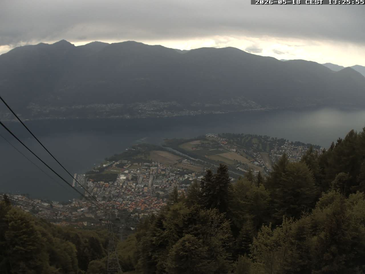 Locarno › Süden: Ascona - Parco delle Camelie - Langensee