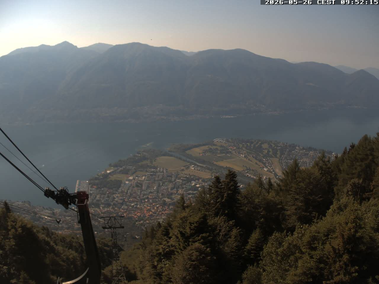 Locarno › Süden: Ascona - Parco delle Camelie - Langensee