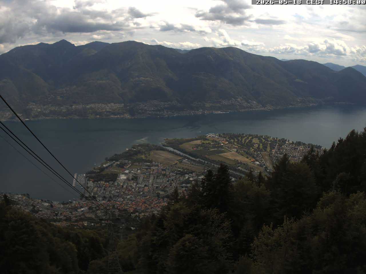 Locarno › Süden: Ascona - Parco delle Camelie - Langensee